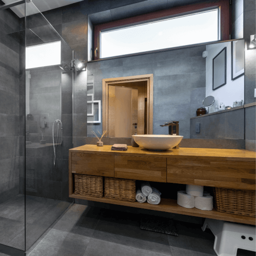 Fenêtre soufflet PVC salle de bain 