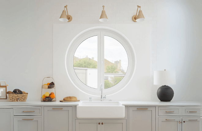 Oeil-de-boeuf PVC semi-ouvrant