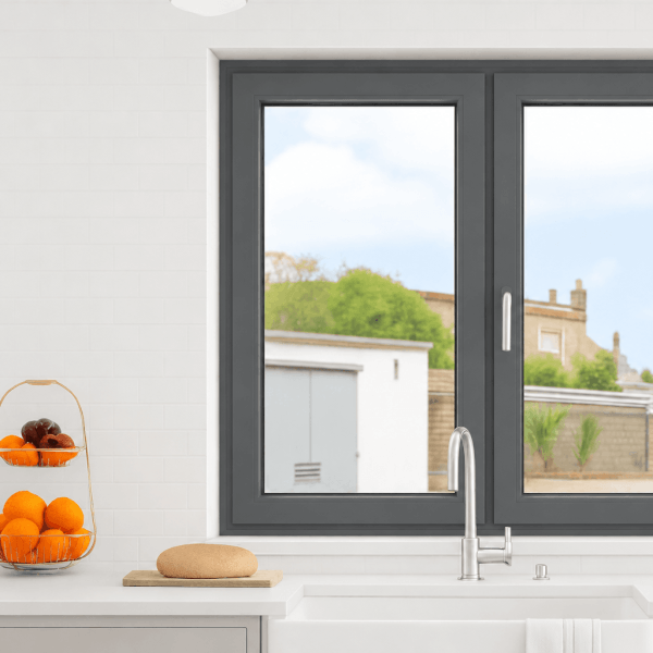 NG Habitats fenetre-pvc-gris-ardoise-7015