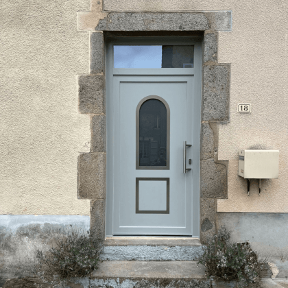 Photo galerie porte Salamander 76