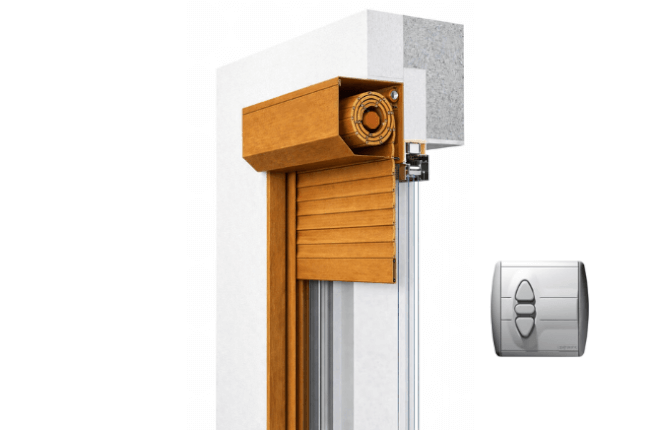 Volet roulant électrique sur mesure - chêne doré